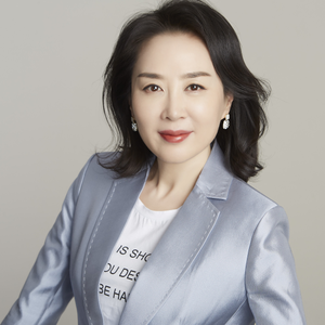 Diane Wang (Co-chair, Women in Business Action Council, B20 Indonesia; Member, BRICS WBA China Chapter; Chairperson and CEO, DHGATE Group)